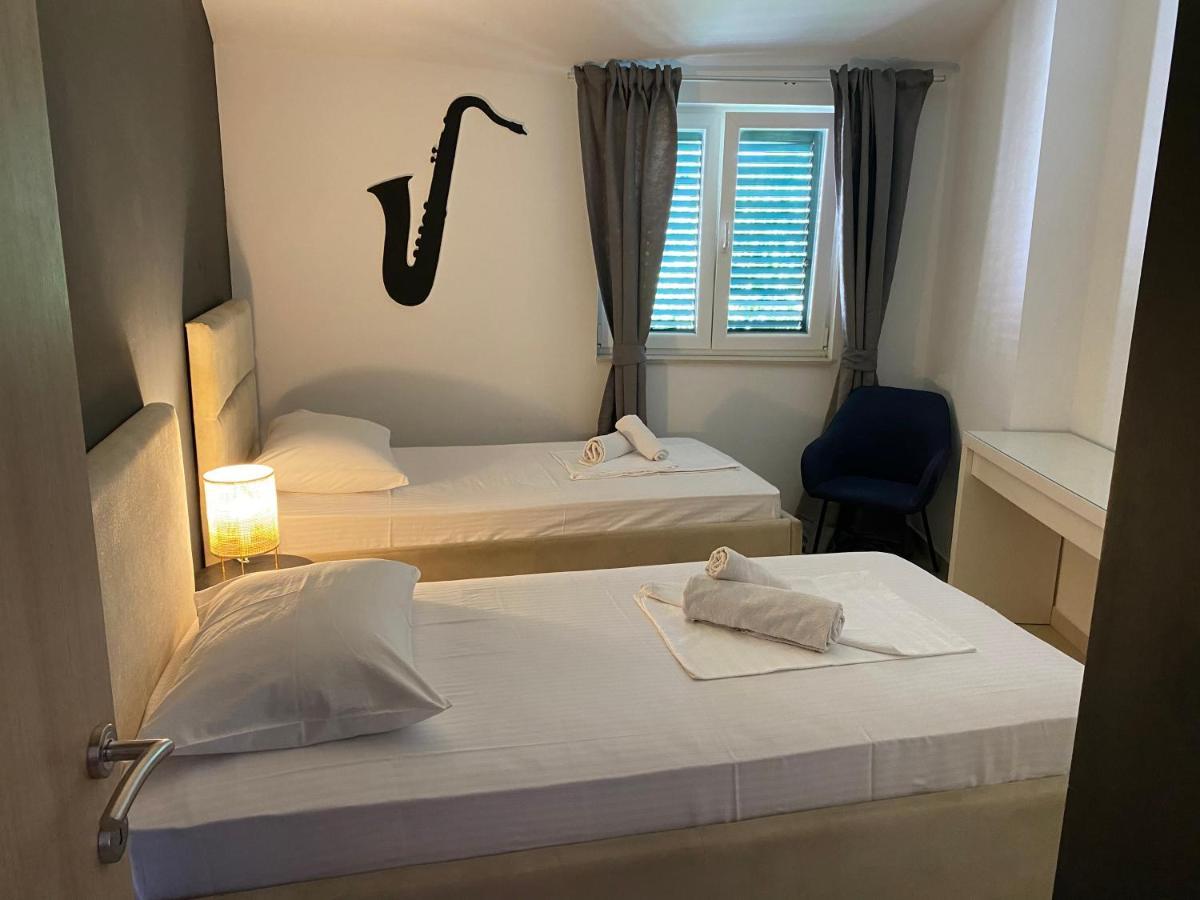 Guest House Lorenta Vodice Kültér fotó