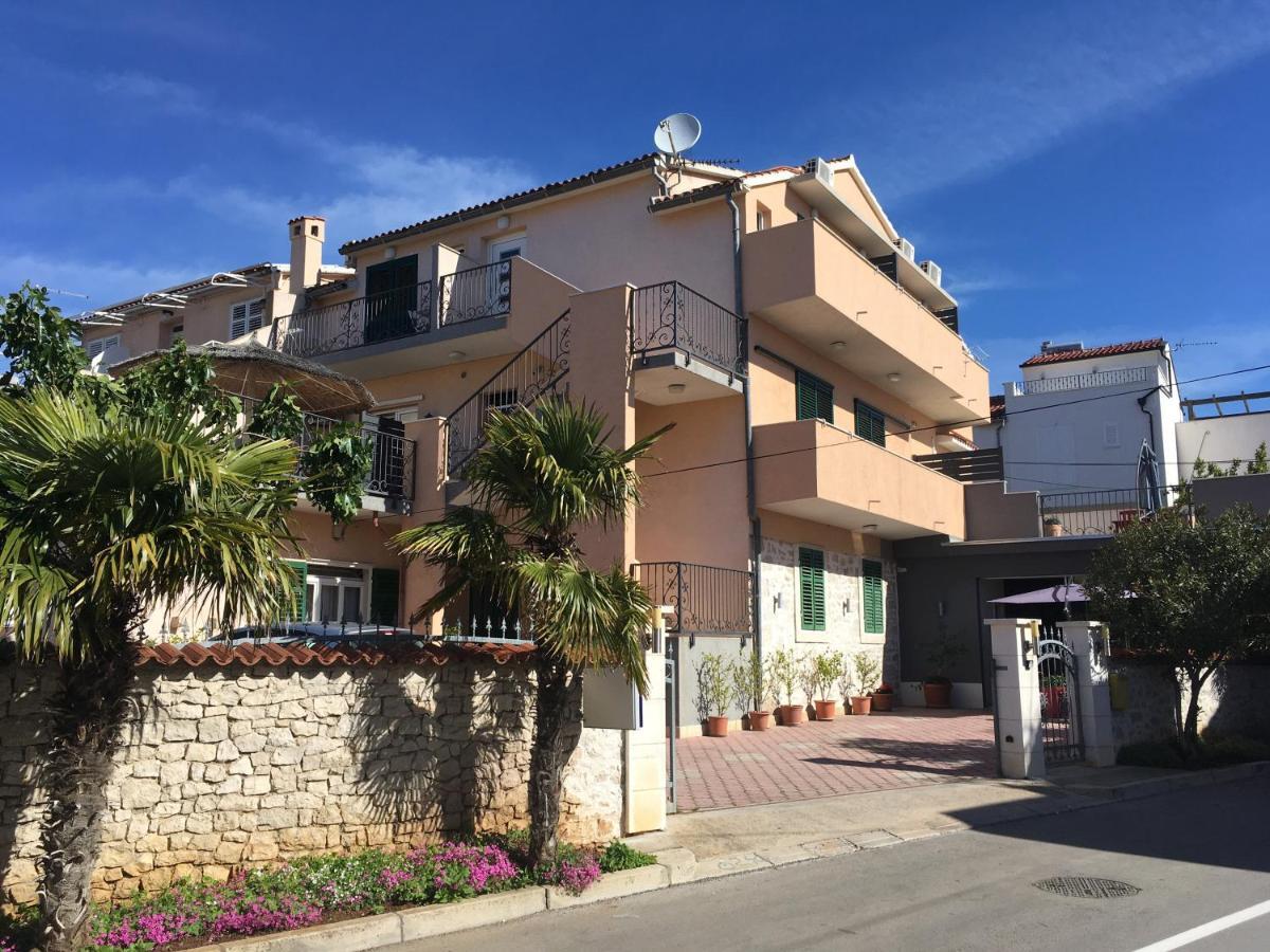 Guest House Lorenta Vodice Kültér fotó